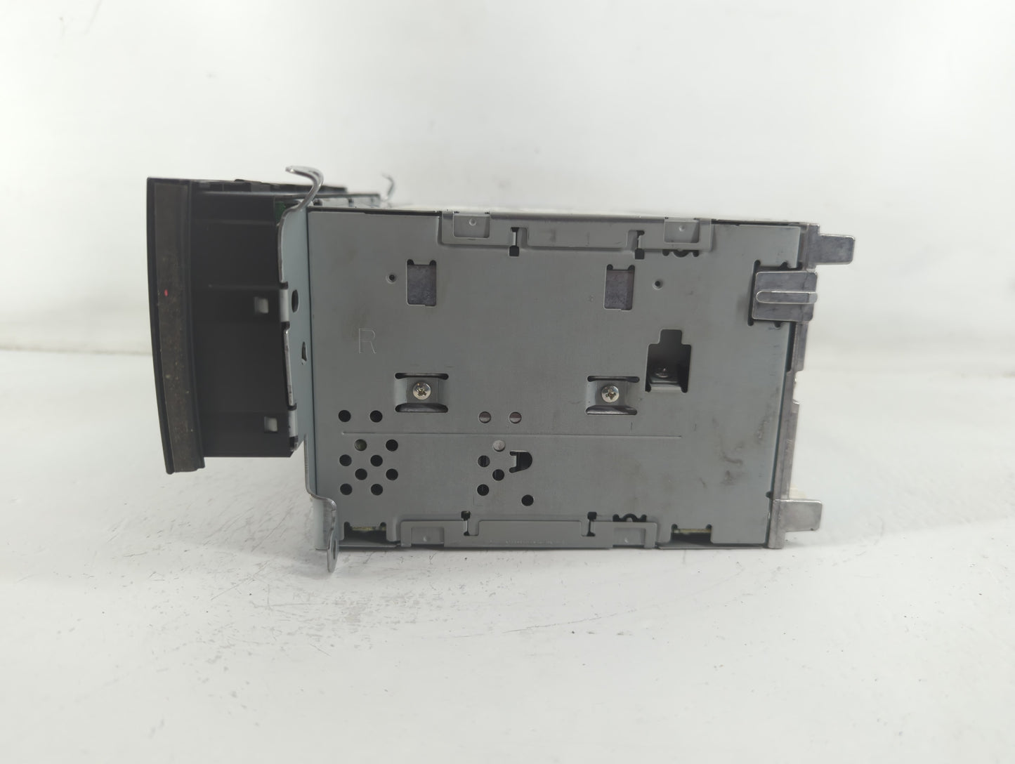 2010-2012 Audi A4 Radio AM FM Cd Player Receiver Replacement P/N:8T1 035 186 R Fits Fits 2010 2011 2012 2013 2014 2015 2016 
