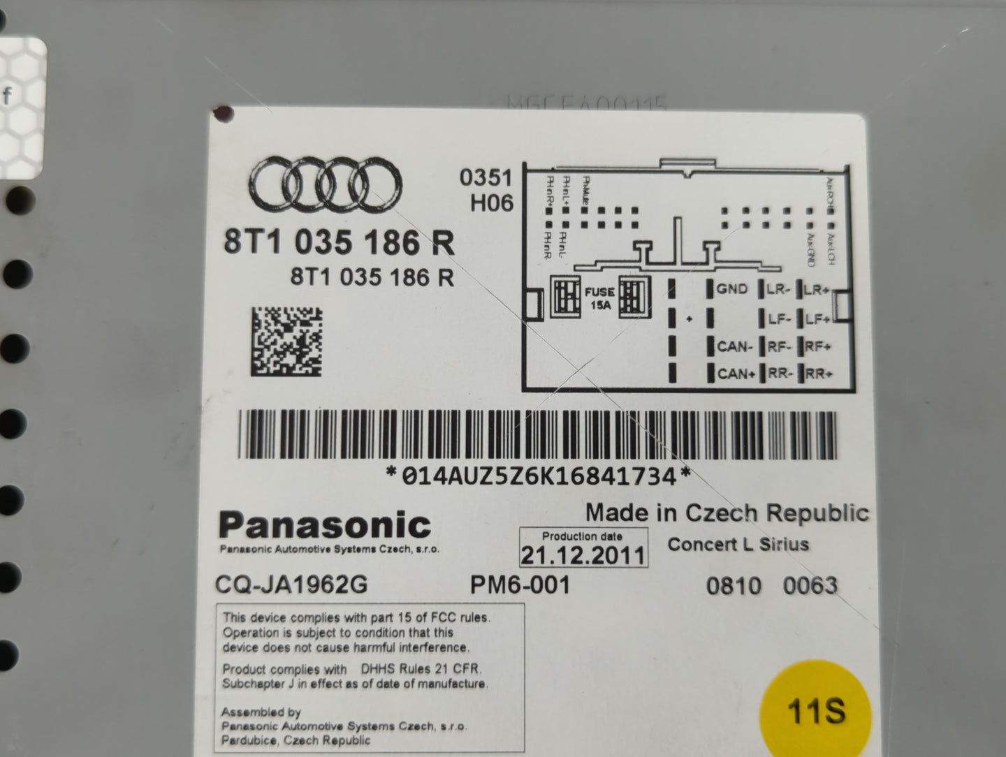2010-2012 Audi A4 Am Fm Cd Player Radio Receiver - Oemusedautoparts1.com