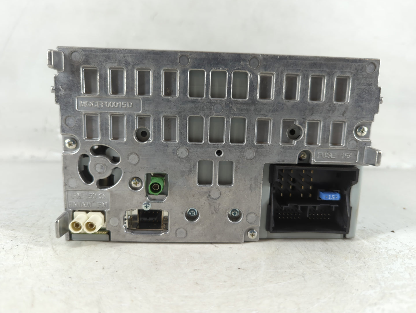 2010-2012 Audi A4 Am Fm Cd Player Radio Receiver - Oemusedautoparts1.com