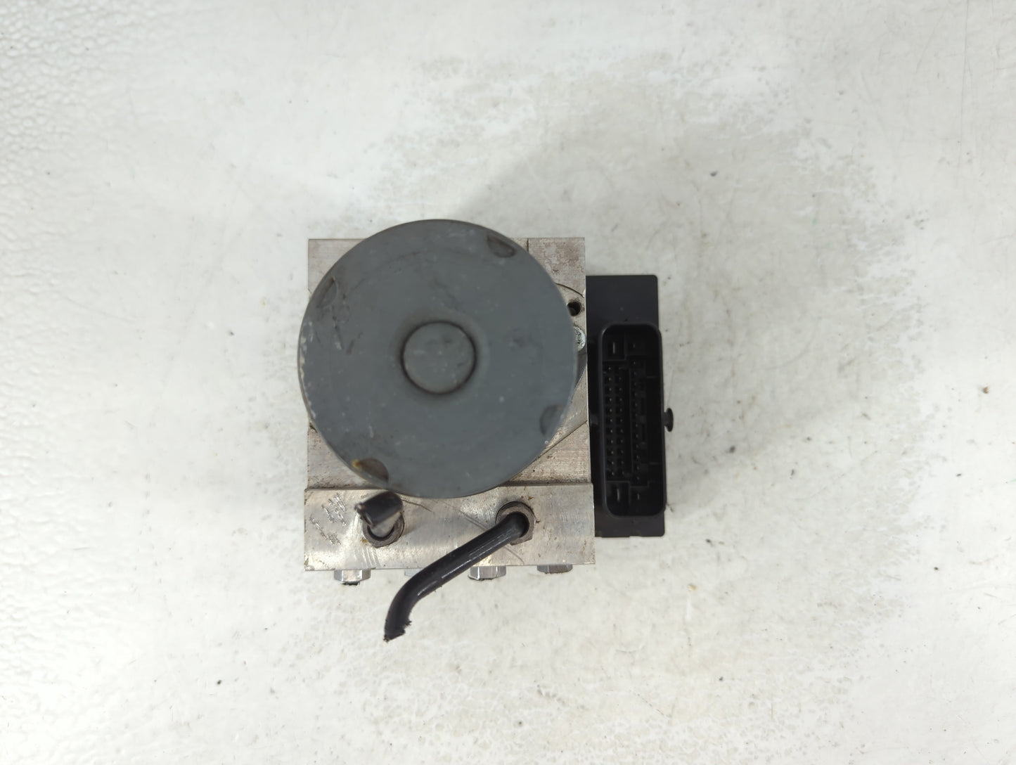 2010-2012 Audi A5 ABS Pump Control Module Replacement P/N:0 265 236 339 Fits Fits 2010 2011 2012 OEM Used Auto Parts - Oemus