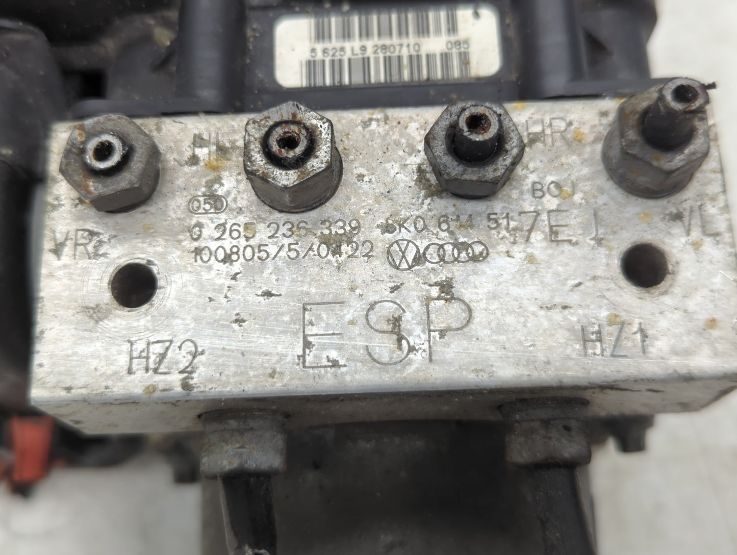 2010-2012 Audi A5 ABS Pump Control Module Replacement P/N:0 265 236 339 Fits Fits 2009 2010 2011 2012 OEM Used Auto Parts - 