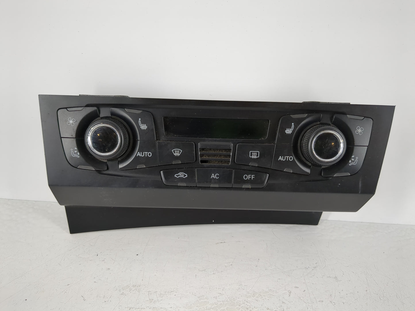 2010-2013 Audi A5 Climate Control Module Temperature AC/Heater Replacement P/N:8T1 820 043 AQ Fits Fits 2009 2010 2011 2012 