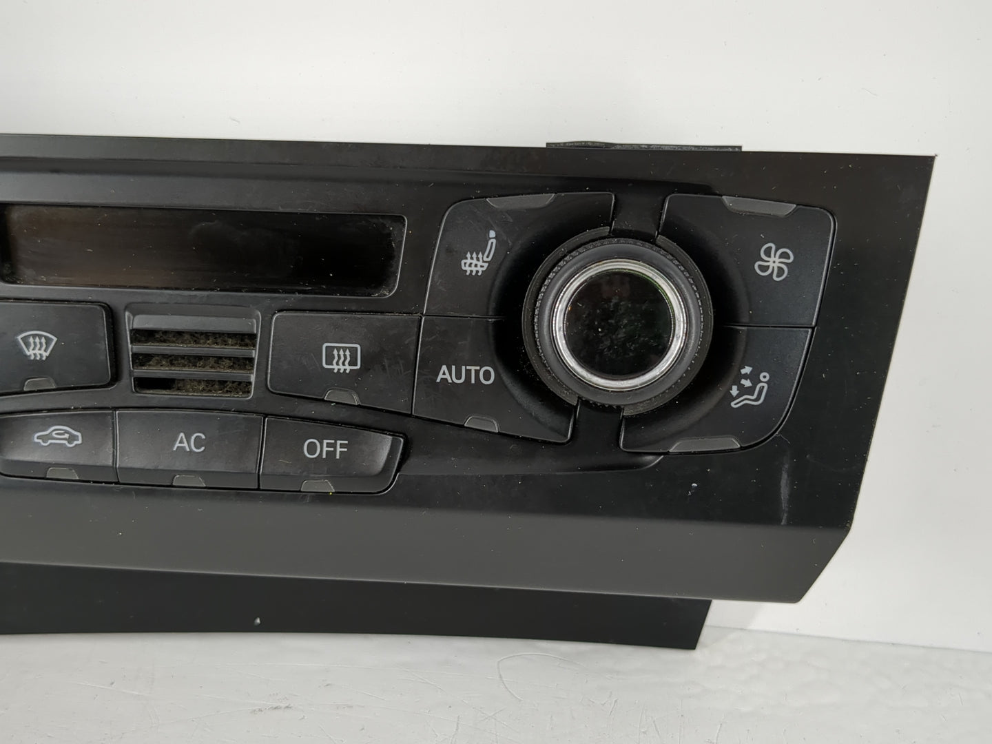 2010-2013 Audi A5 Climate Control Module Temperature AC/Heater Replacement P/N:8T1 820 043 AQ Fits Fits 2009 2010 2011 2012 