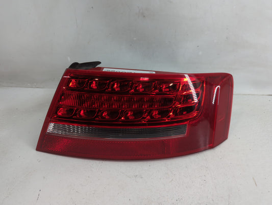 2008-2012 Audi A5 Tail Light Assembly Passenger Right OEM P/N:8T0 945 096 E Fits Fits 2008 2009 2010 2011 2012 OEM Used Auto