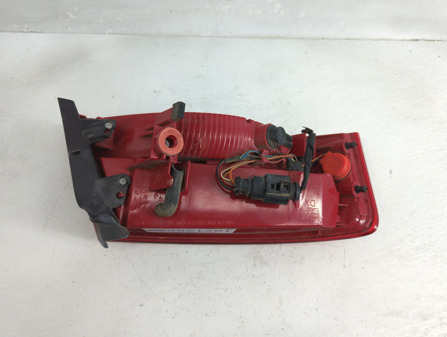 2008-2012 Audi A5 Tail Light Assembly Passenger Right OEM P/N:8T0 945 096 E Fits Fits 2008 2009 2010 2011 2012 OEM Used Auto