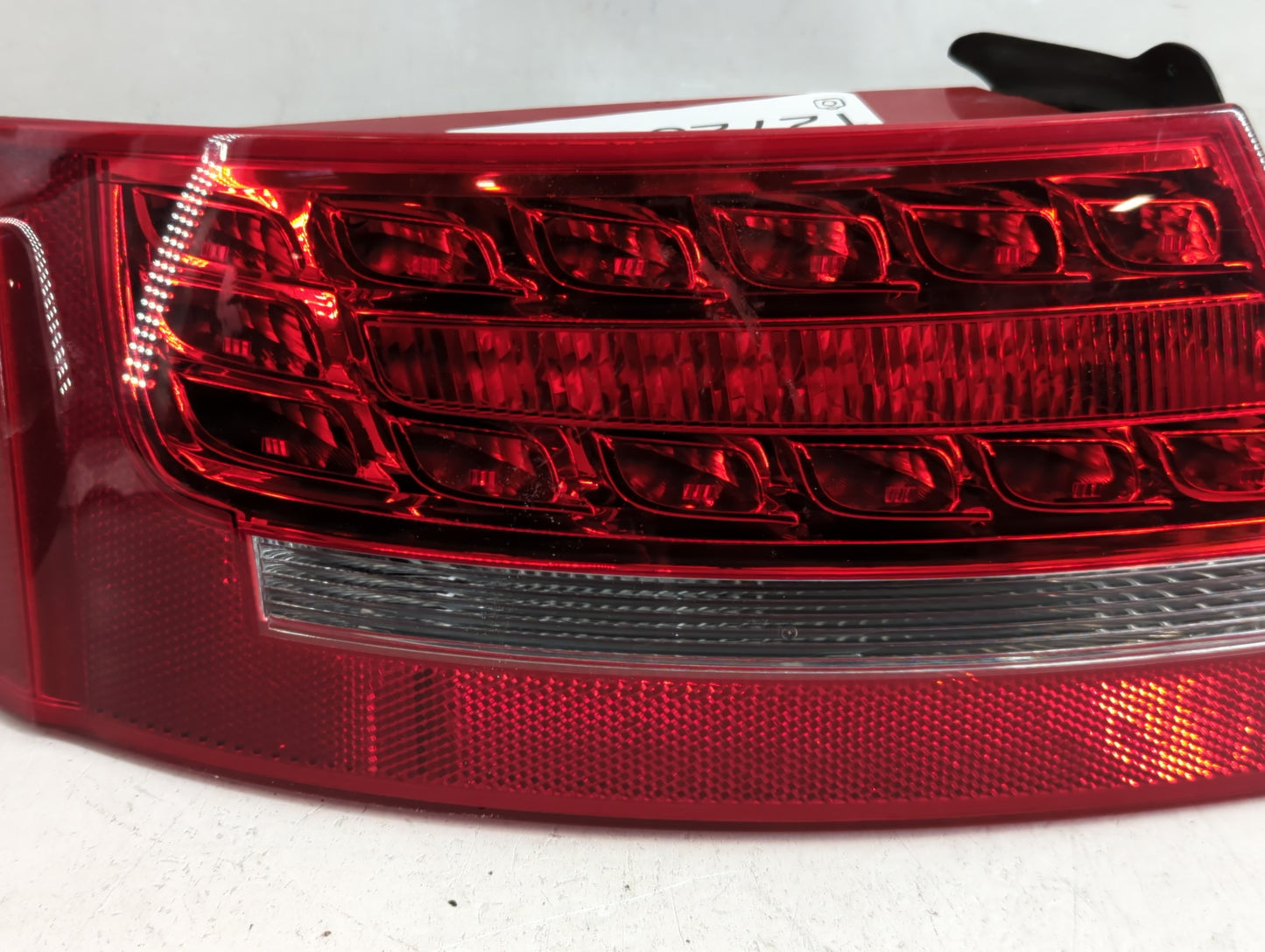 2008-2012 Audi A5 Tail Light Assembly Driver Left OEM P/N:8T0945095E Fits Fits 2008 2009 2010 2011 2012 OEM Used Auto Parts 