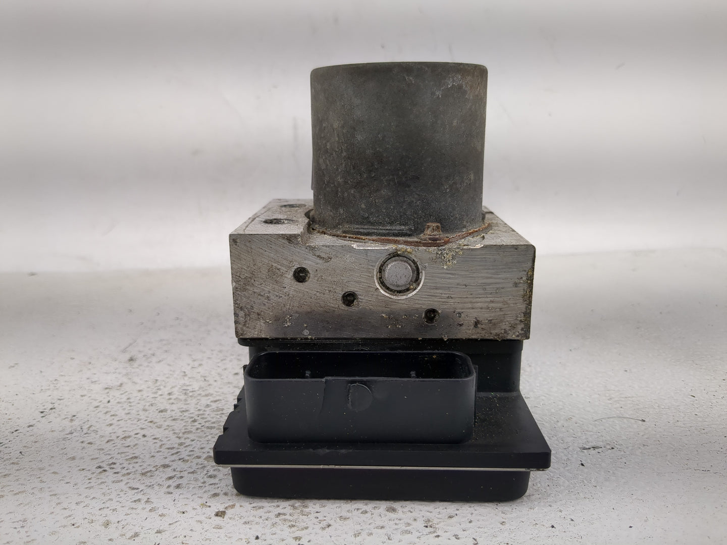 2010-2012 Audi A5 ABS Pump Control Module Replacement P/N:8K0 614 51 0 265 236 188 Fits Fits 2010 2011 2012 OEM Used Auto Pa