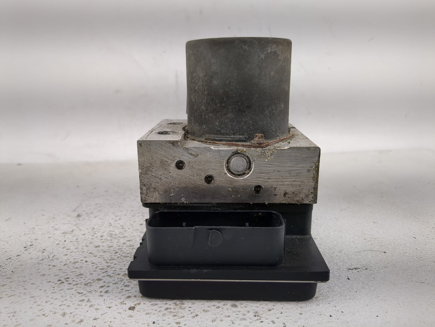 2010-2012 Audi A5 ABS Pump Control Module Replacement P/N:8K0 614 51 0 265 236 188 Fits Fits 2010 2011 2012 OEM Used Auto Pa