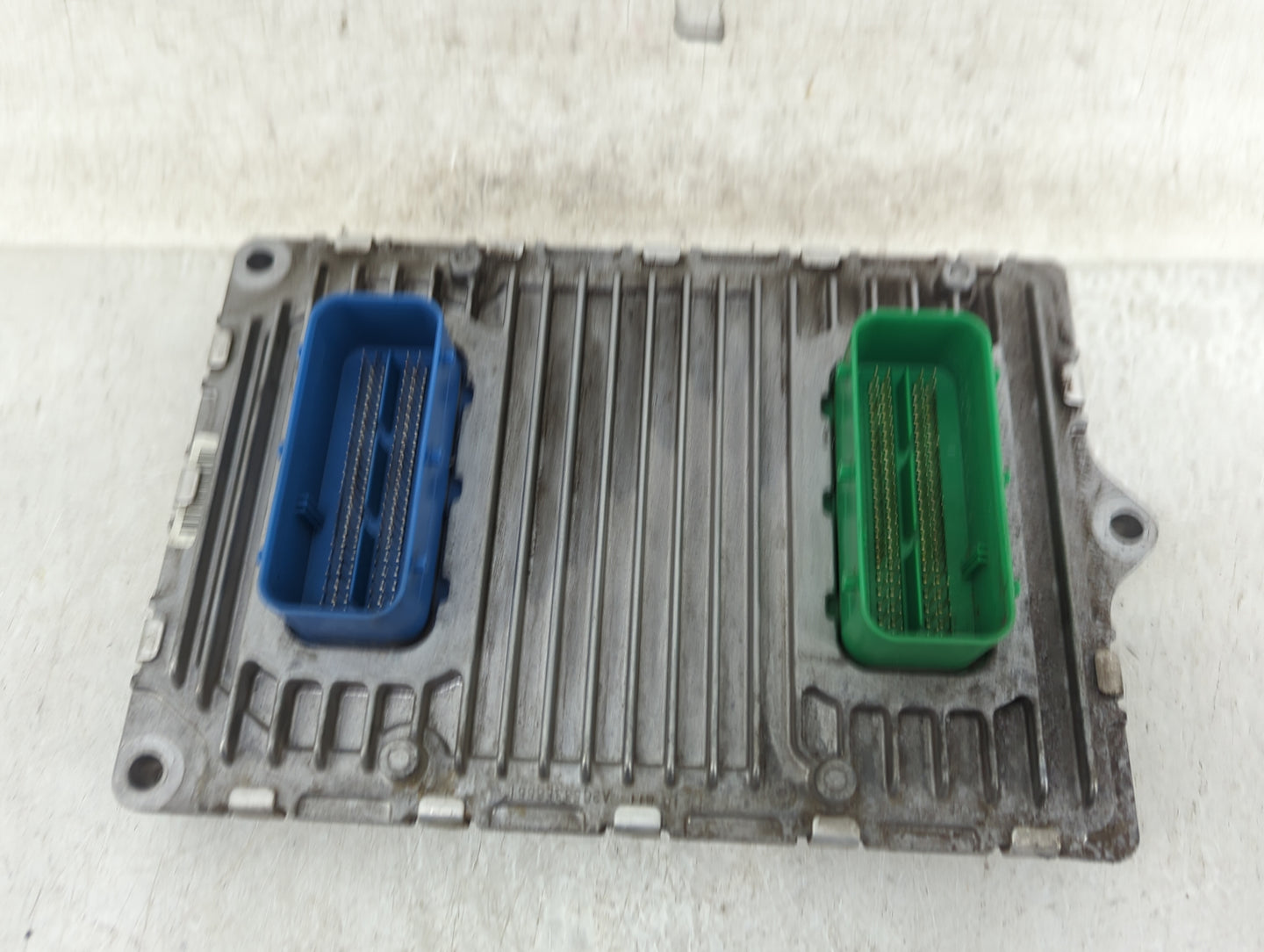 2012 Audi A5 PCM Engine Control Computer ECU ECM PCU OEM P/N:P05150993AC Fits OEM Used Auto Parts - Oemusedautoparts1.com