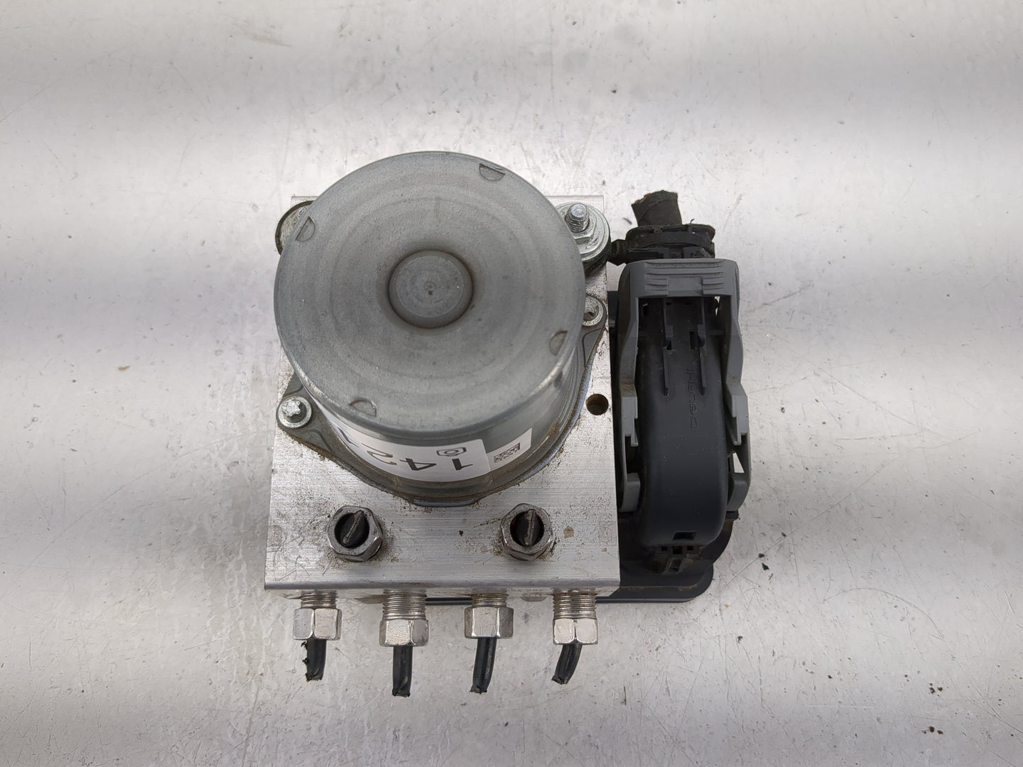 2010-2012 Audi A5 ABS Pump Control Module Replacement P/N:0265956137 2265106455, 8K0 614 51 Fits Fits 2010 2011 2012 OEM Use