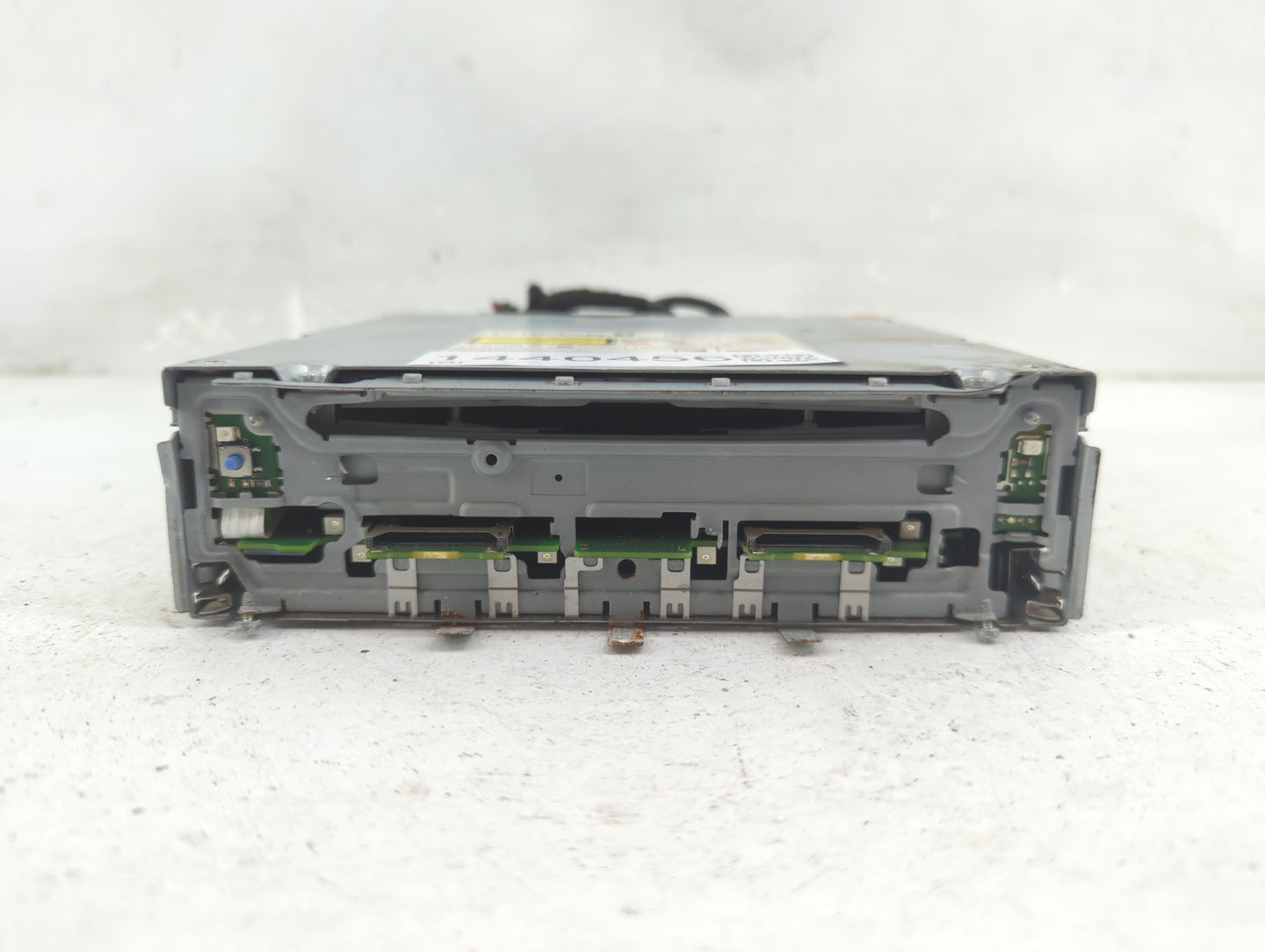 2010-2012 Audi A5 Radio AM FM Cd Player Receiver Replacement P/N:8T1035664D 8T1035664B Fits OEM Used Auto Parts - Oemusedaut