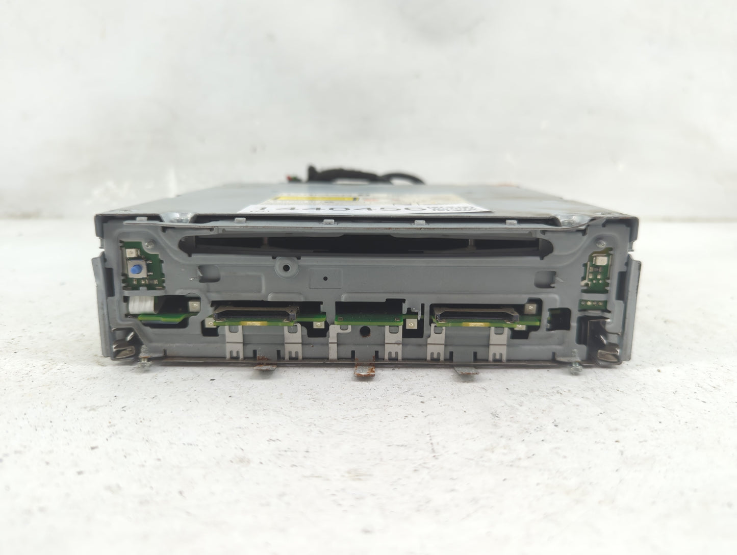 2010-2012 Audi A5 Radio AM FM Cd Player Receiver Replacement P/N:8T1035664D 8T1035664B Fits OEM Used Auto Parts - Oemusedaut
