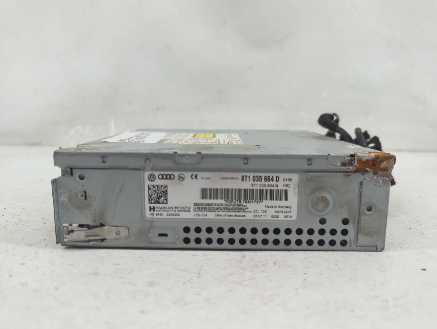 2010-2012 Audi A5 Radio AM FM Cd Player Receiver Replacement P/N:8T1035664D 8T1035664B Fits OEM Used Auto Parts - Oemusedaut