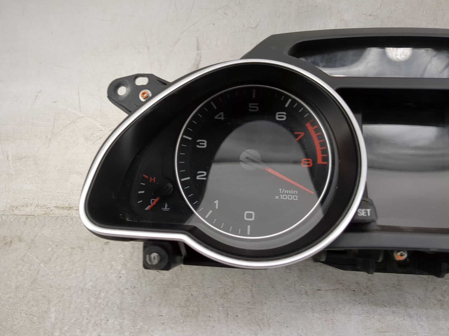 2011-2012 Audi A5 Instrument Cluster Speedometer Gauges P/N:8T0920983A 503002361310 Miles:130K Fits Fits 2011 2012 OEM Used 