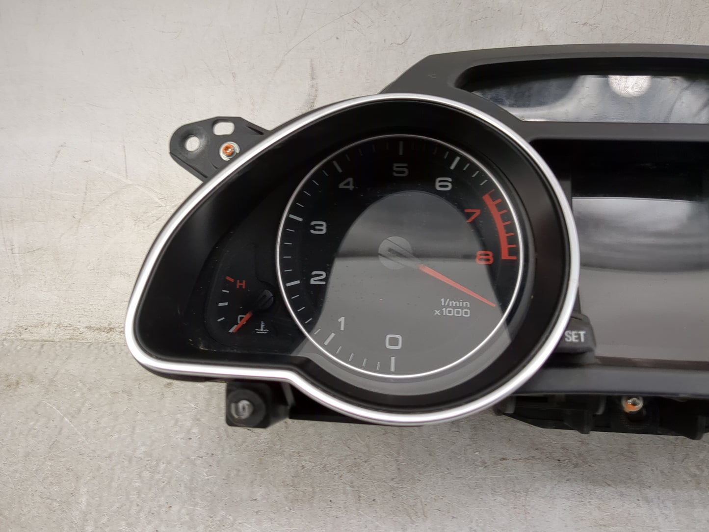 2011-2012 Audi A5 Instrument Cluster Speedometer Gauges P/N:8T0920983A 503002361310 Miles:130K Fits Fits 2011 2012 OEM Used 