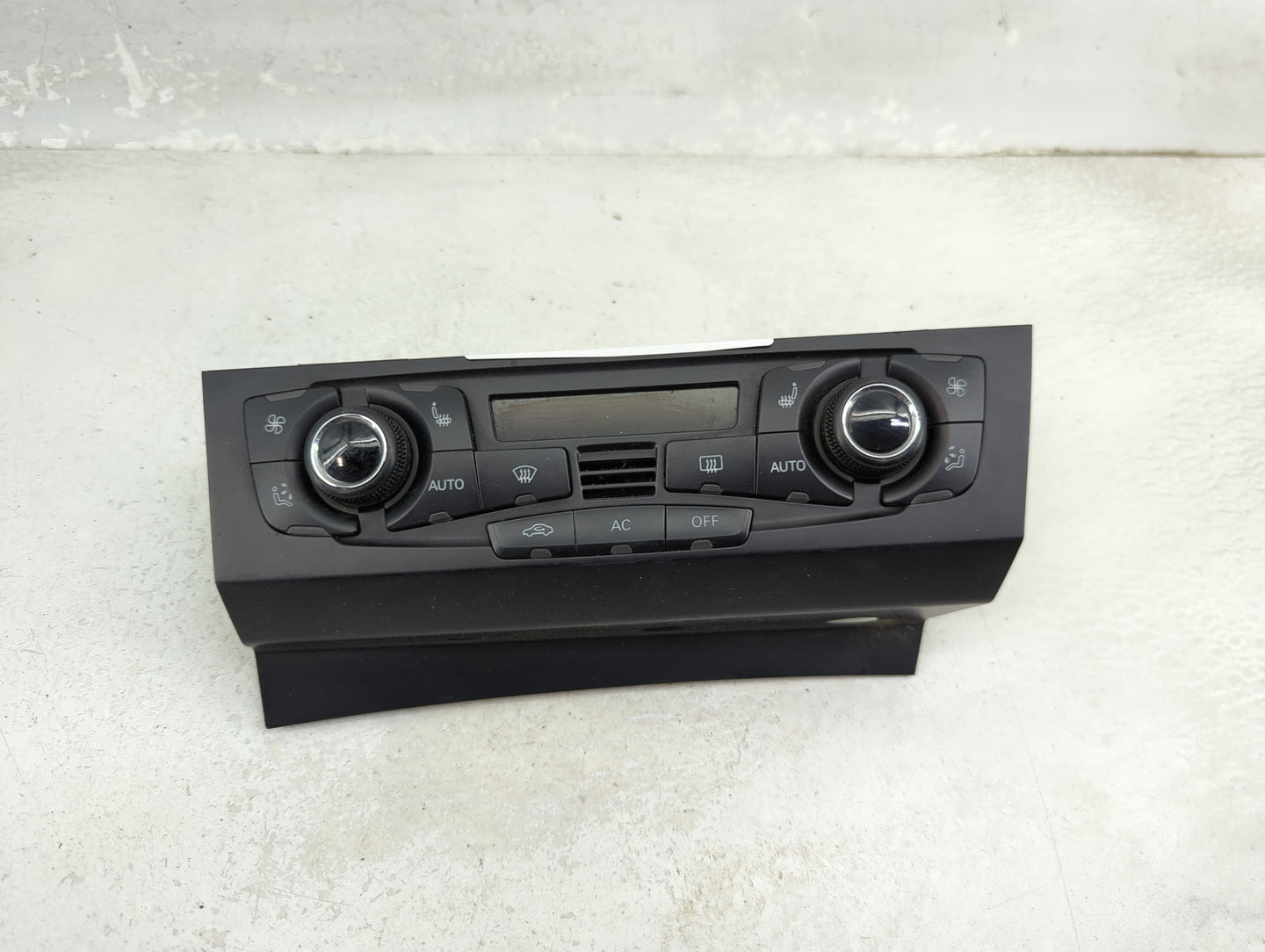 2010-2013 Audi A5 Climate Control Module Temperature AC/Heater Replacement P/N:8T1 820 043 AQ Fits Fits 2009 2010 2011 2012 