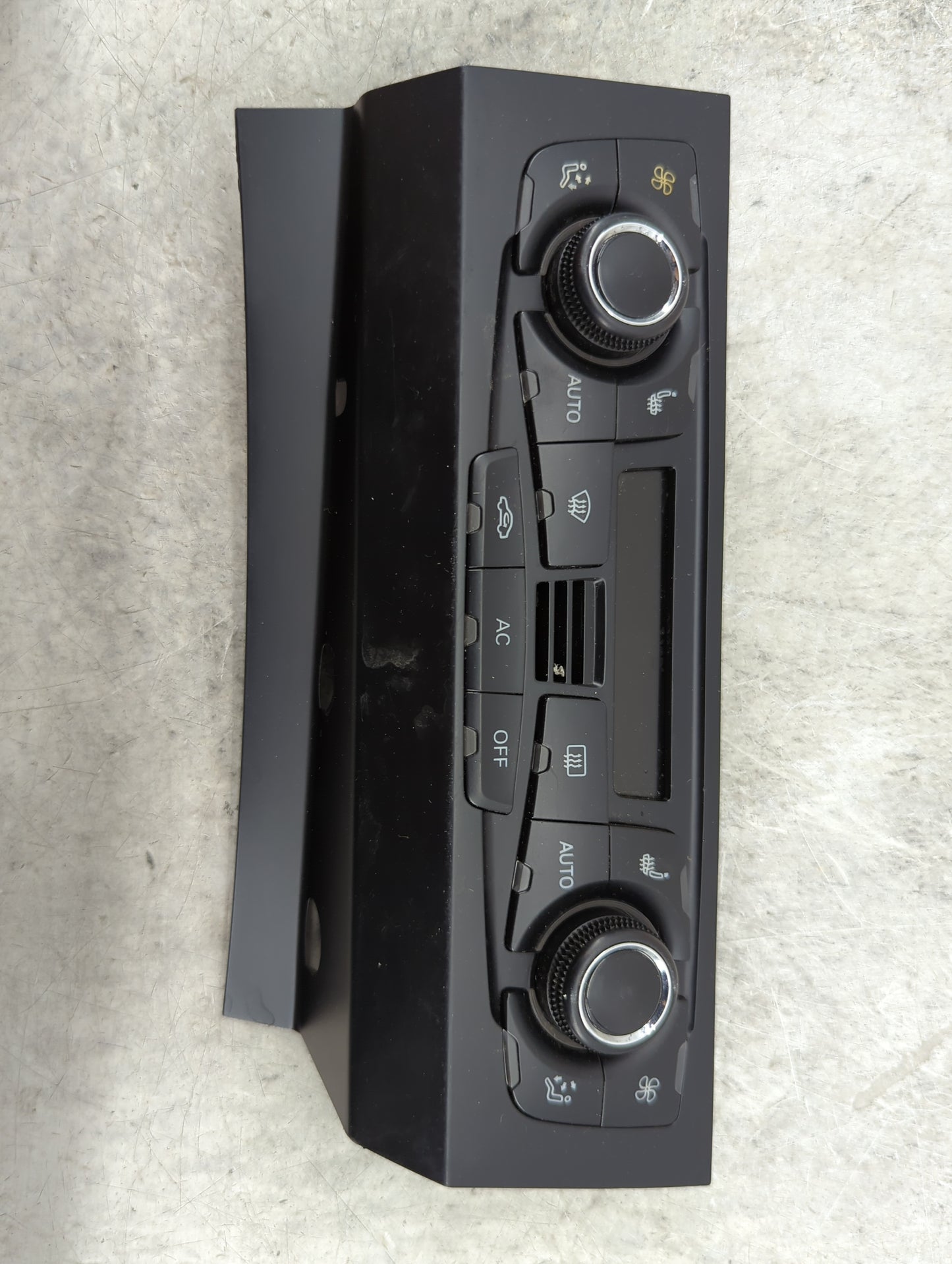 2010-2013 Audi A5 Climate Control Module Temperature AC/Heater Replacement P/N:8T1 820 043 AQ Fits Fits 2009 2010 2011 2012 