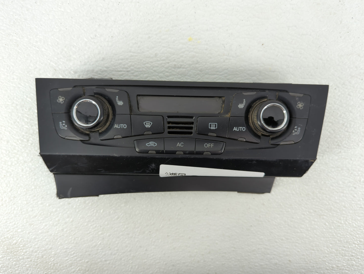 2010-2013 Audi A5 Climate Control Module Temperature AC/Heater Replacement P/N:8T1820043AL 8T1 820 043 AQ Fits OEM Used Auto