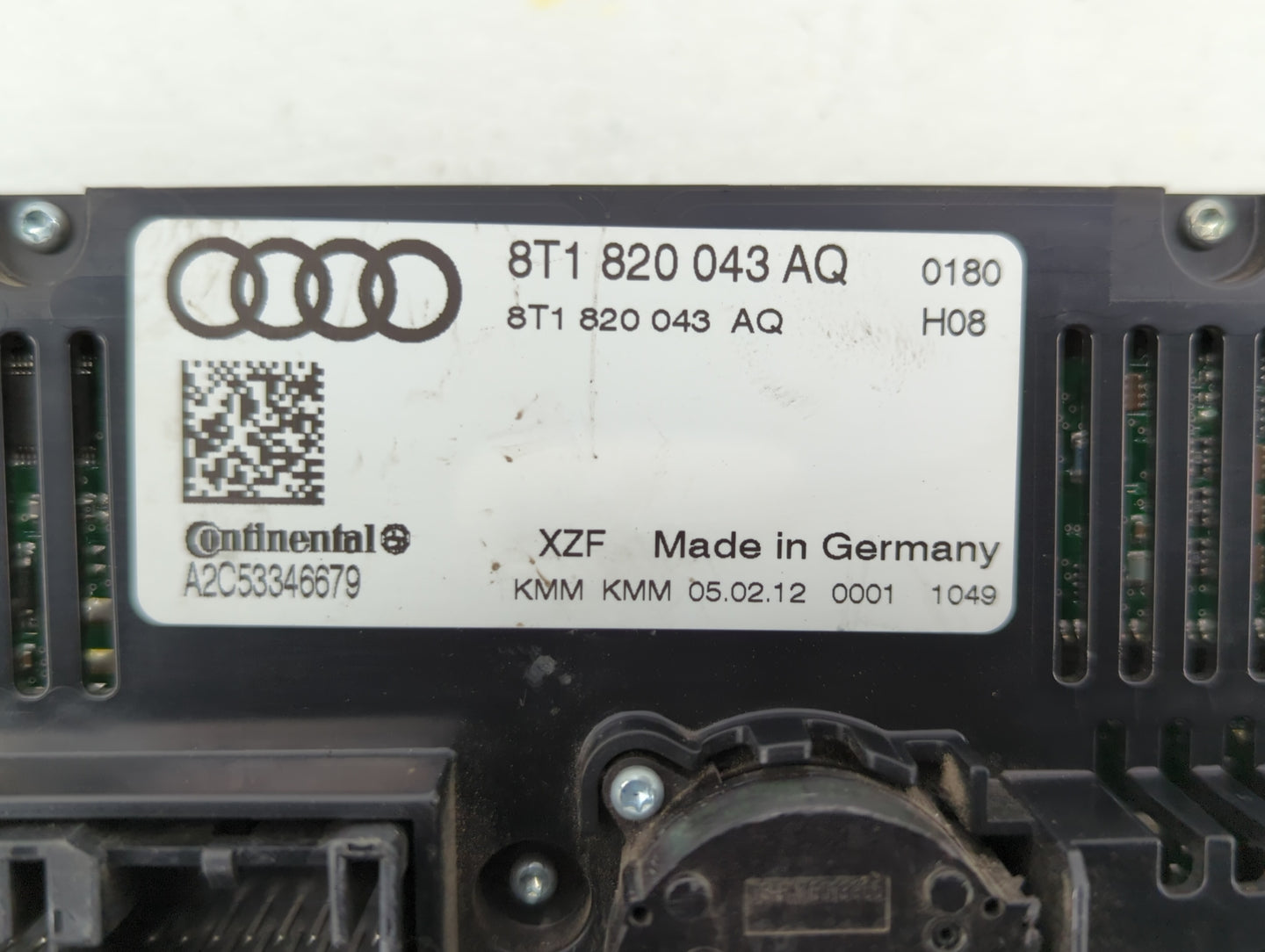 2010-2013 Audi A5 Climate Control Module Temperature AC/Heater Replacement P/N:8T1820043AL 8T1 820 043 AQ Fits OEM Used Auto