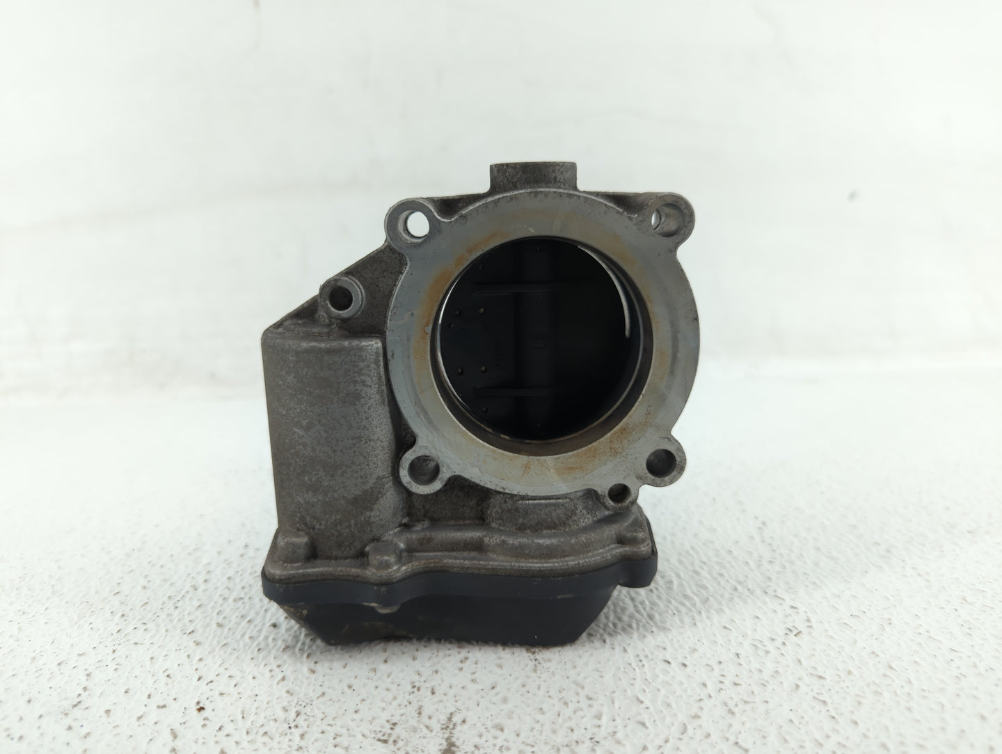 2010-2017 Audi A5 Throttle Body P/N:06F 133 062 T 06F 133 062 Q Fits OEM Used Auto Parts - Oemusedautoparts1.com