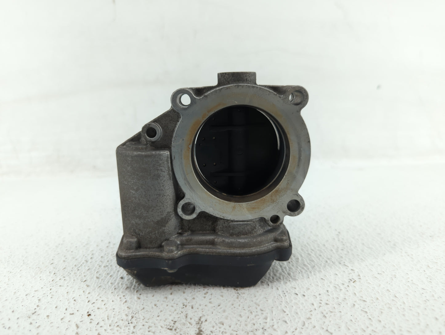 2010-2017 Audi A5 Throttle Body P/N:06F 133 062 T 06F 133 062 Q Fits OEM Used Auto Parts - Oemusedautoparts1.com