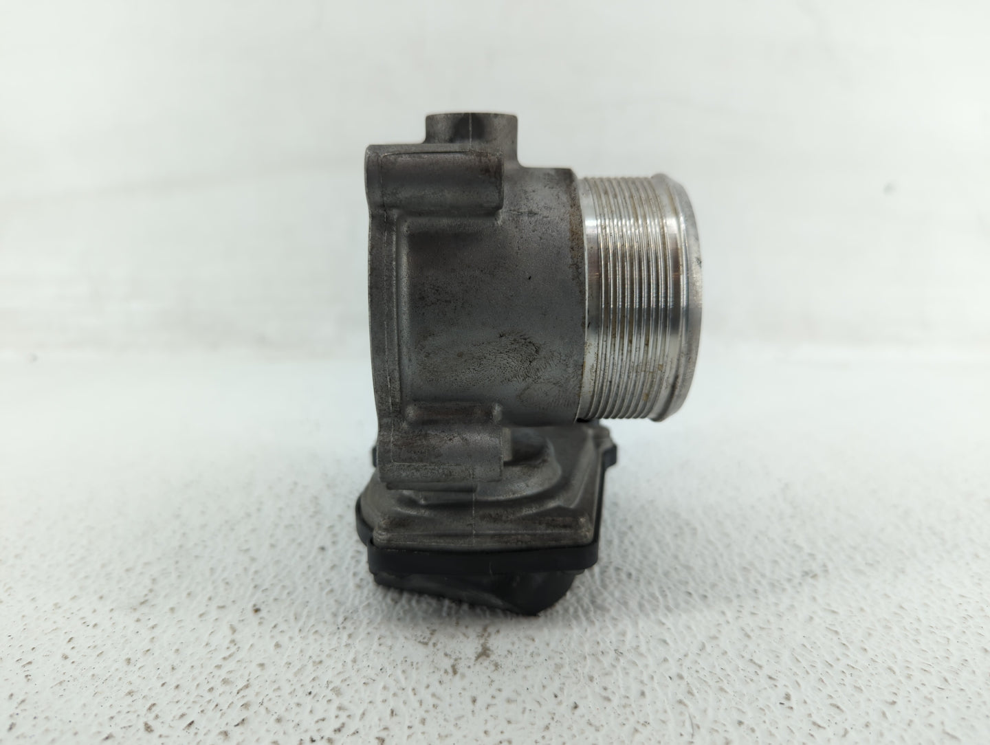 2010-2017 Audi A5 Throttle Body P/N:06F 133 062 T 06F 133 062 Q Fits OEM Used Auto Parts - Oemusedautoparts1.com