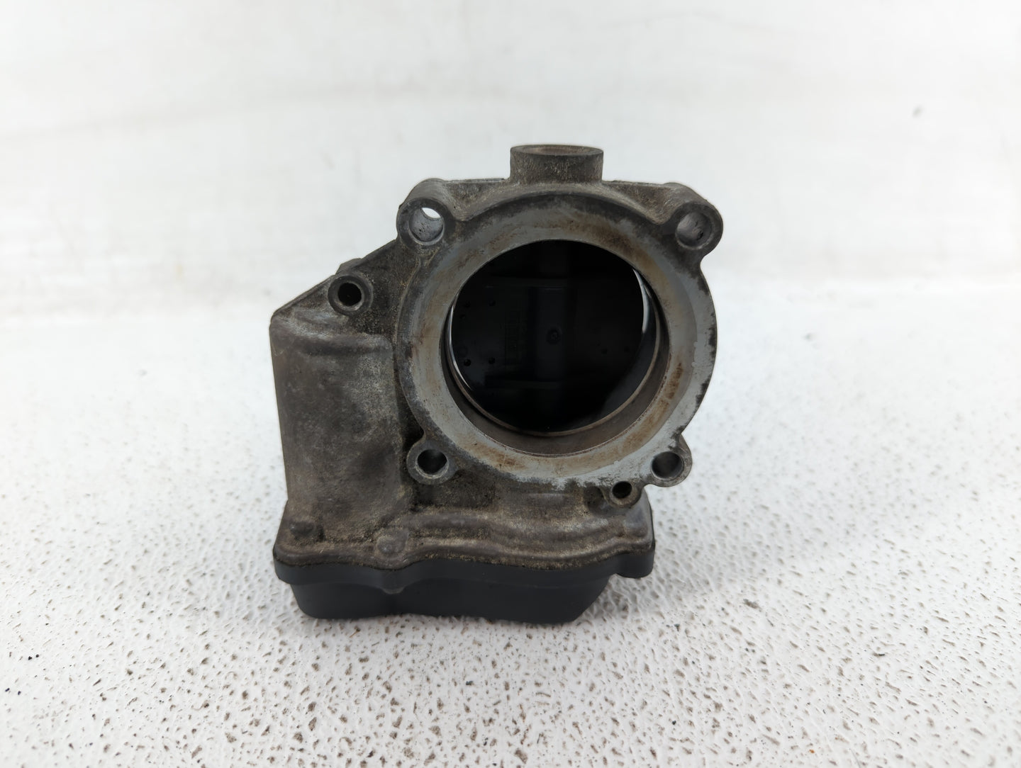 2010-2017 Audi A5 Throttle Body P/N:06F 133 062 T 06F 133 062 Q Fits OEM Used Auto Parts - Oemusedautoparts1.com