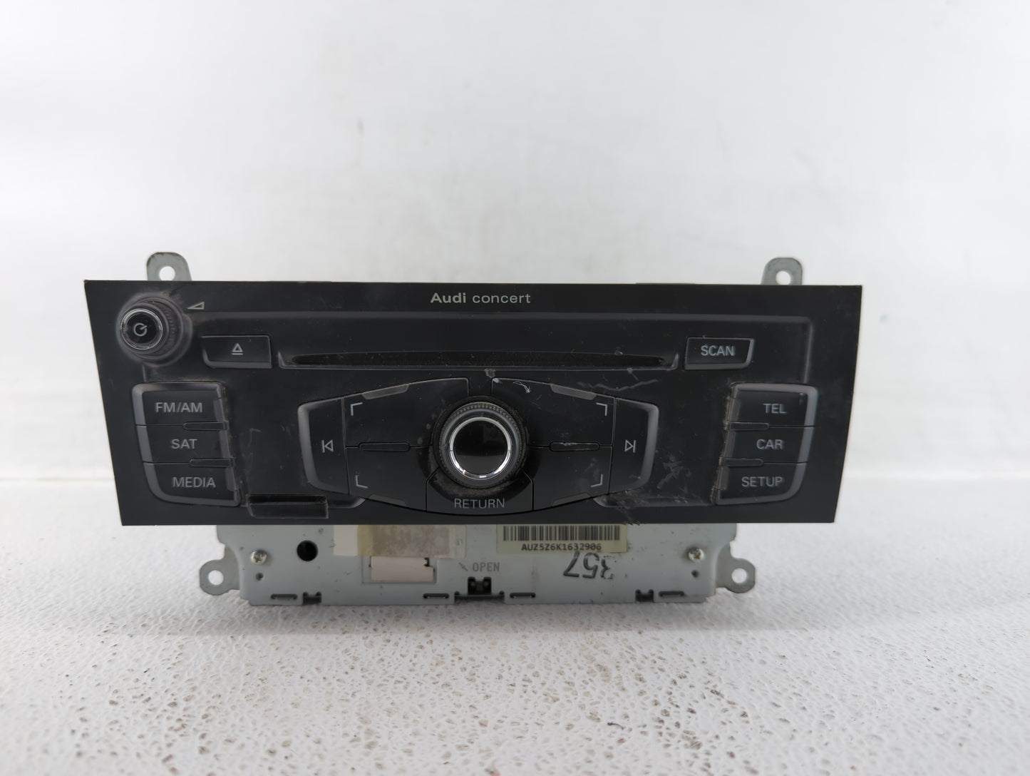2010-2017 Audi A5 Radio AM FM Cd Player Receiver Replacement P/N:8T1 035 186 R Fits Fits 2010 2011 2012 2013 2014 2015 2016 