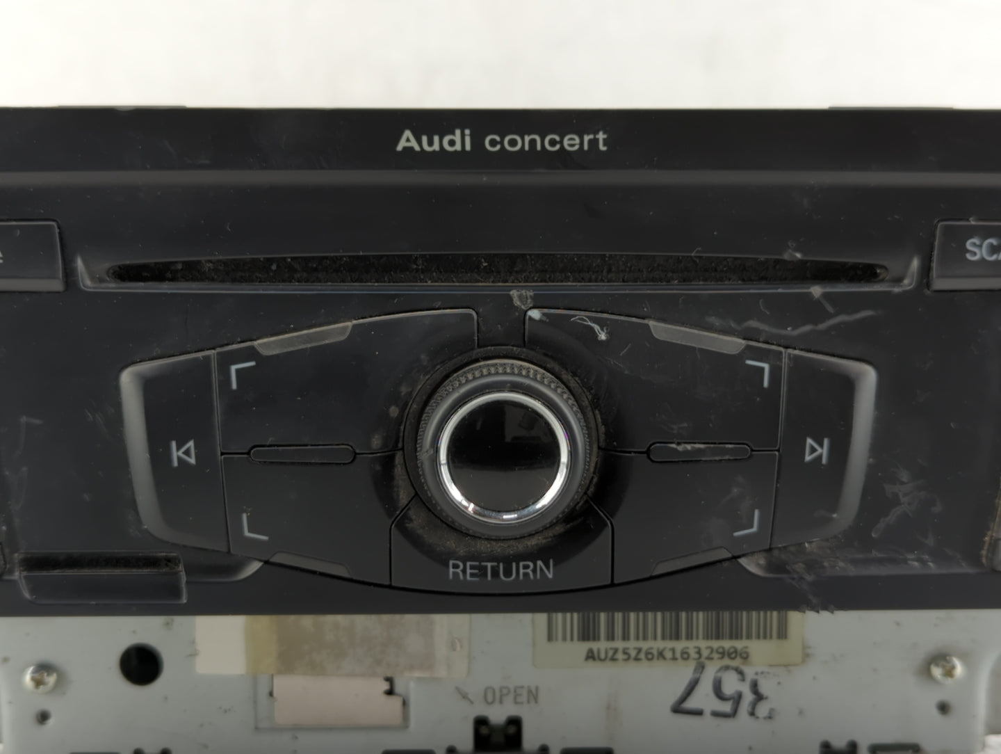2010-2017 Audi A5 Radio AM FM Cd Player Receiver Replacement P/N:8T1 035 186 R Fits Fits 2010 2011 2012 2013 2014 2015 2016 