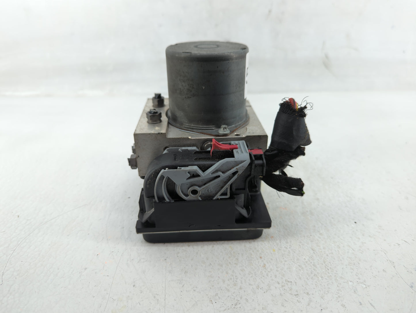 2010-2012 Audi A5 ABS Pump Control Module Replacement P/N:8K0 614 517EH Fits Fits 2009 2010 2011 2012 OEM Used Auto Parts - 