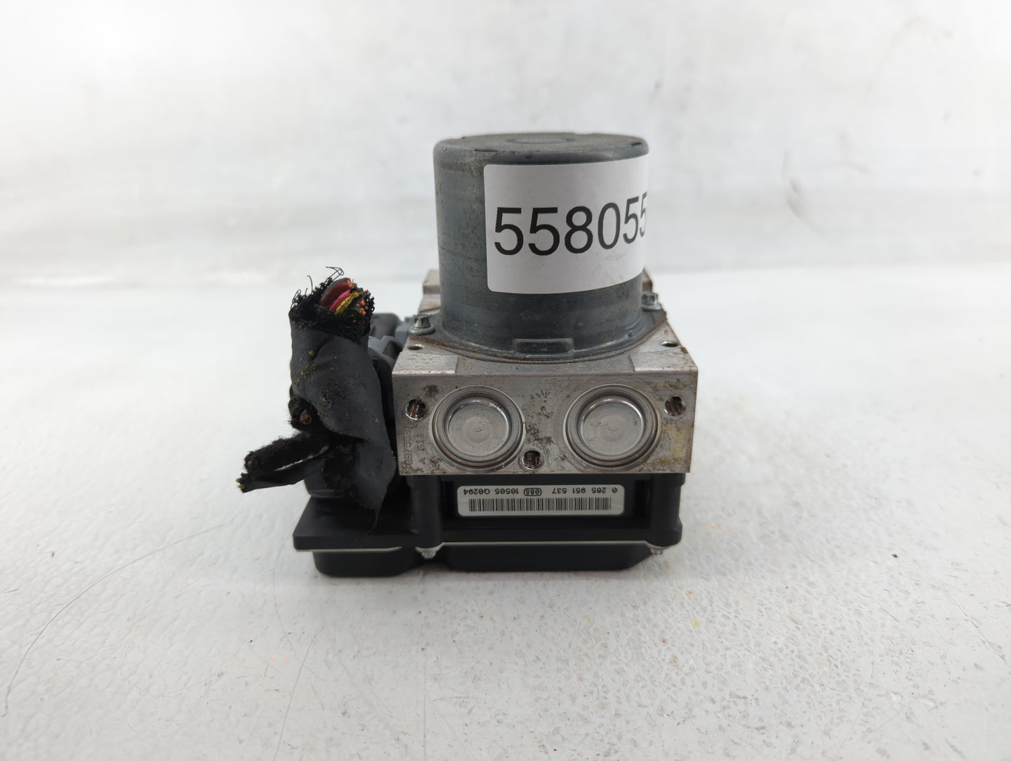 2010-2012 Audi A5 ABS Pump Control Module Replacement P/N:8K0 614 517EH Fits Fits 2009 2010 2011 2012 OEM Used Auto Parts - 