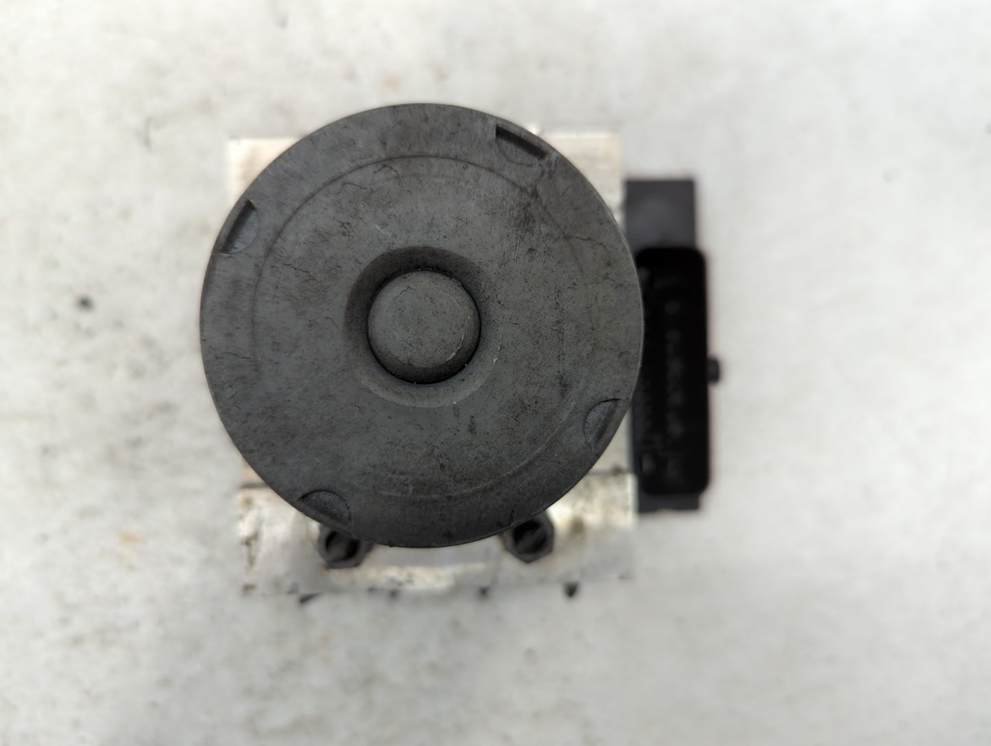 2010-2012 Audi A5 ABS Pump Control Module Replacement P/N:8K0 614 547EH Fits Fits 2010 2011 2012 OEM Used Auto Parts - Oemus