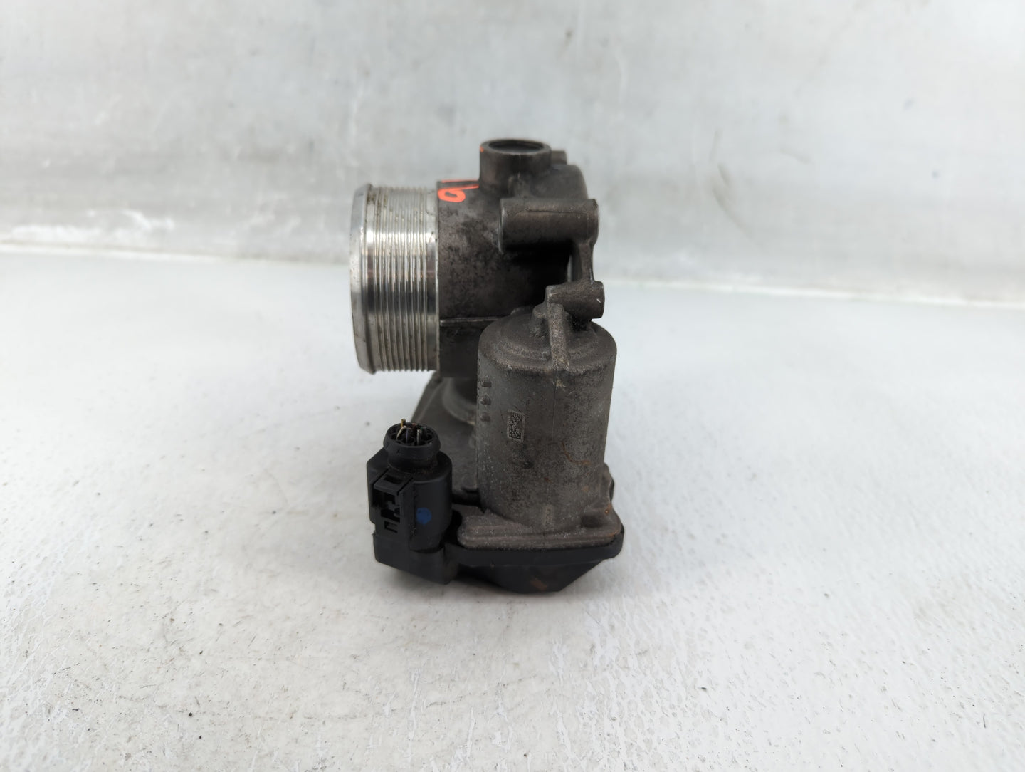 2010-2017 Audi A5 Throttle Body P/N:17602 02172 17602 02201 Fits OEM Used Auto Parts - Oemusedautoparts1.com