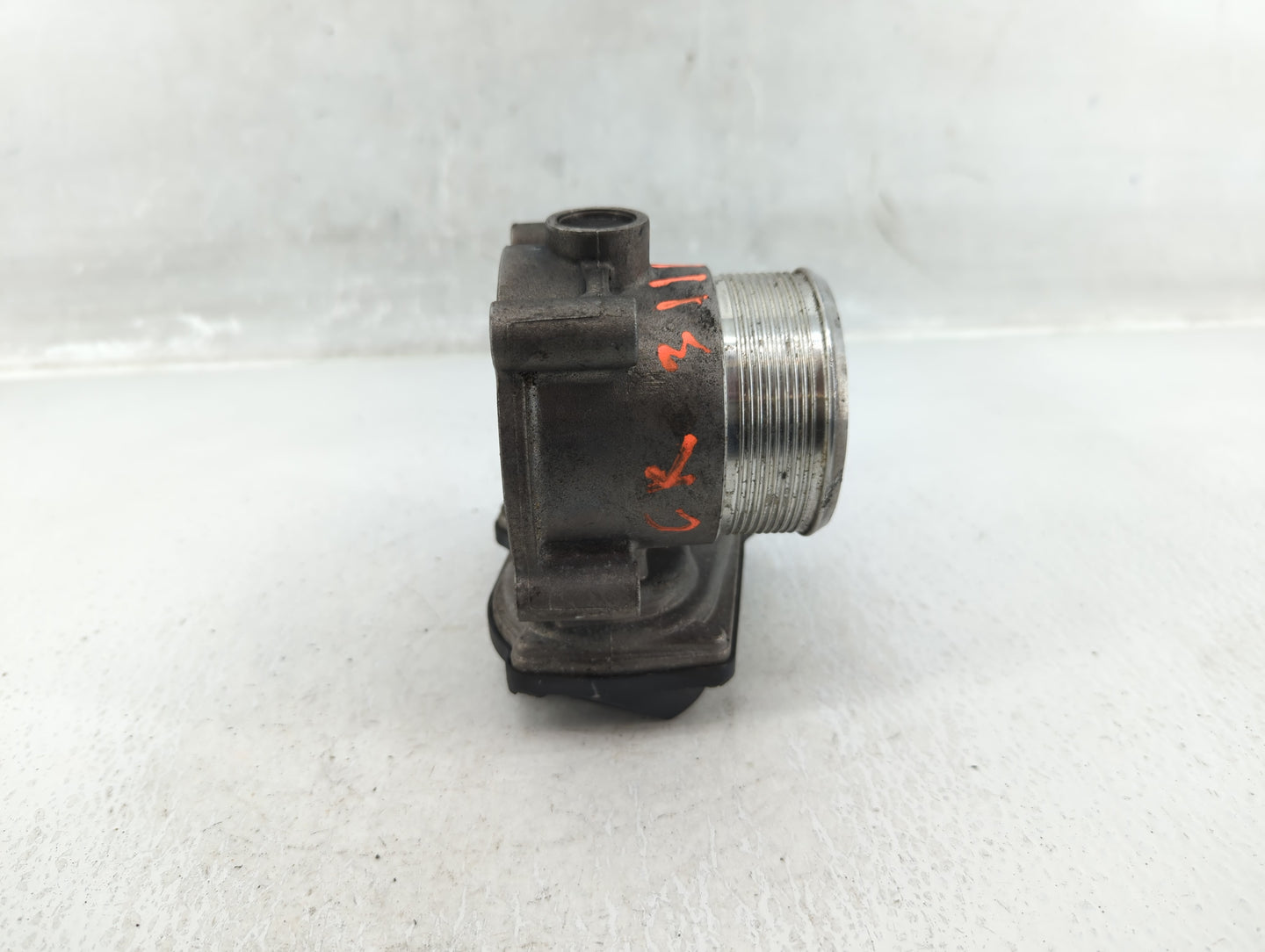 2010-2017 Audi A5 Throttle Body P/N:17602 02172 17602 02201 Fits OEM Used Auto Parts - Oemusedautoparts1.com