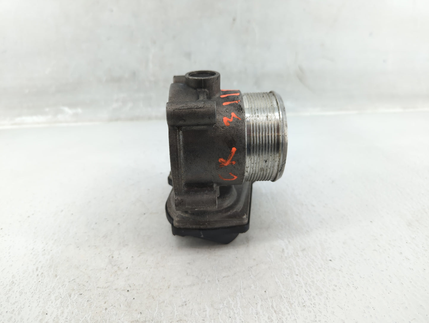 2010-2017 Audi A5 Throttle Body P/N:17602 02172 17602 02201 Fits OEM Used Auto Parts - Oemusedautoparts1.com