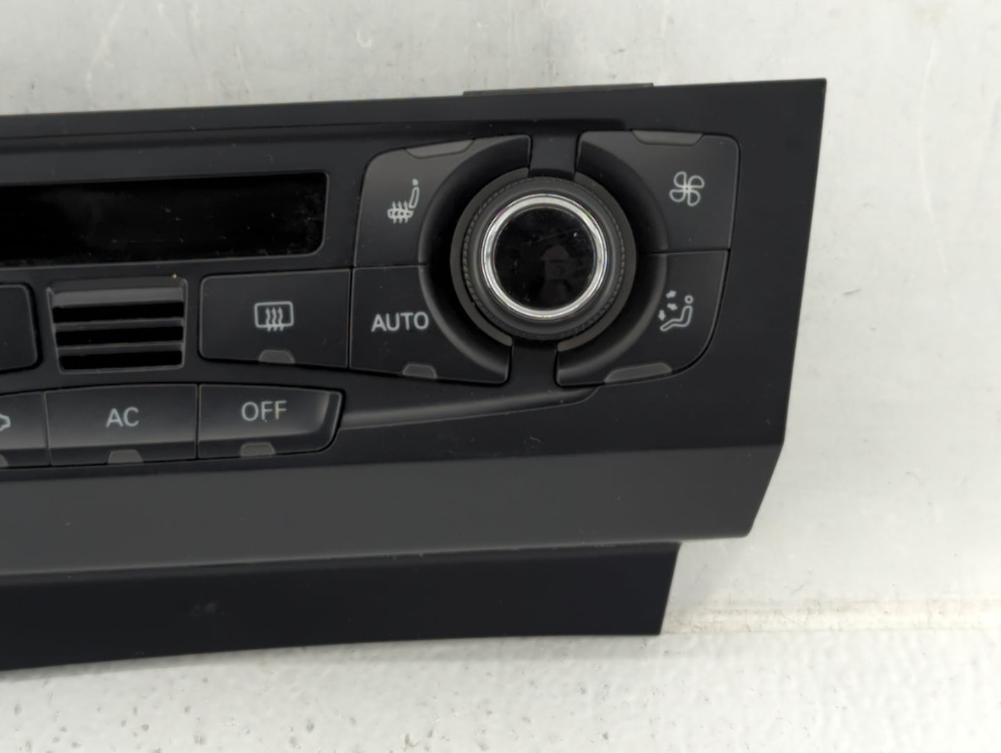 2010-2013 Audi A5 Climate Control Module Temperature AC/Heater Replacement P/N:8T1 820 043 AQ Fits Fits 2009 2010 2011 2012 