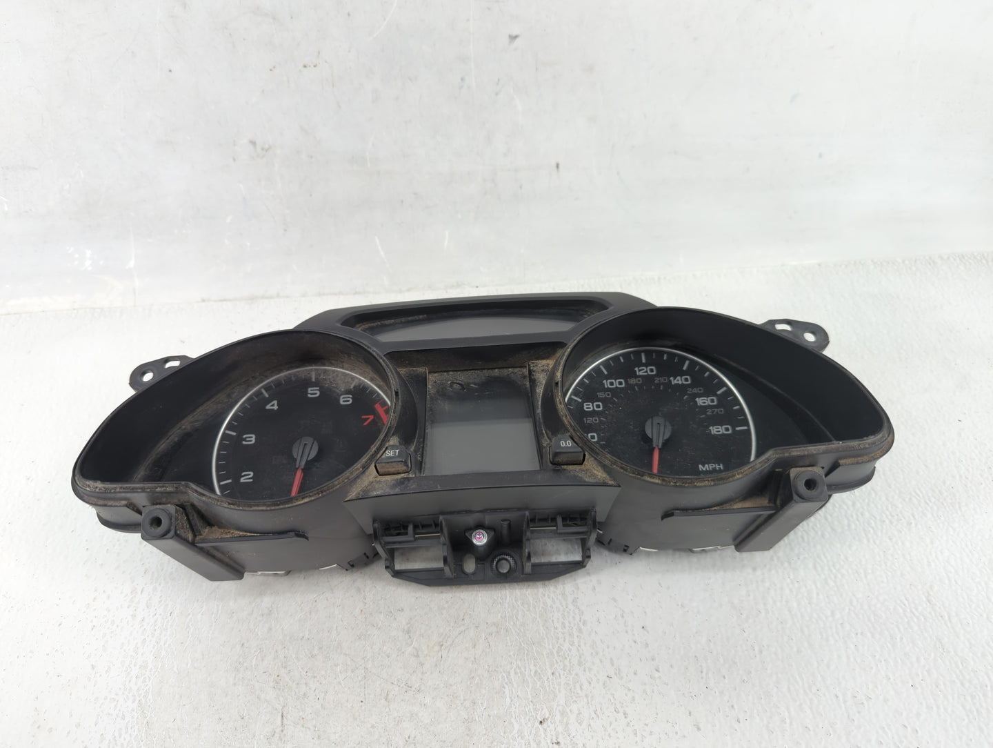2011-2012 Audi A5 Instrument Cluster Speedometer Gauges P/N:8T0 920 983 A Fits Fits 2011 2012 OEM Used Auto Parts - Oemuseda