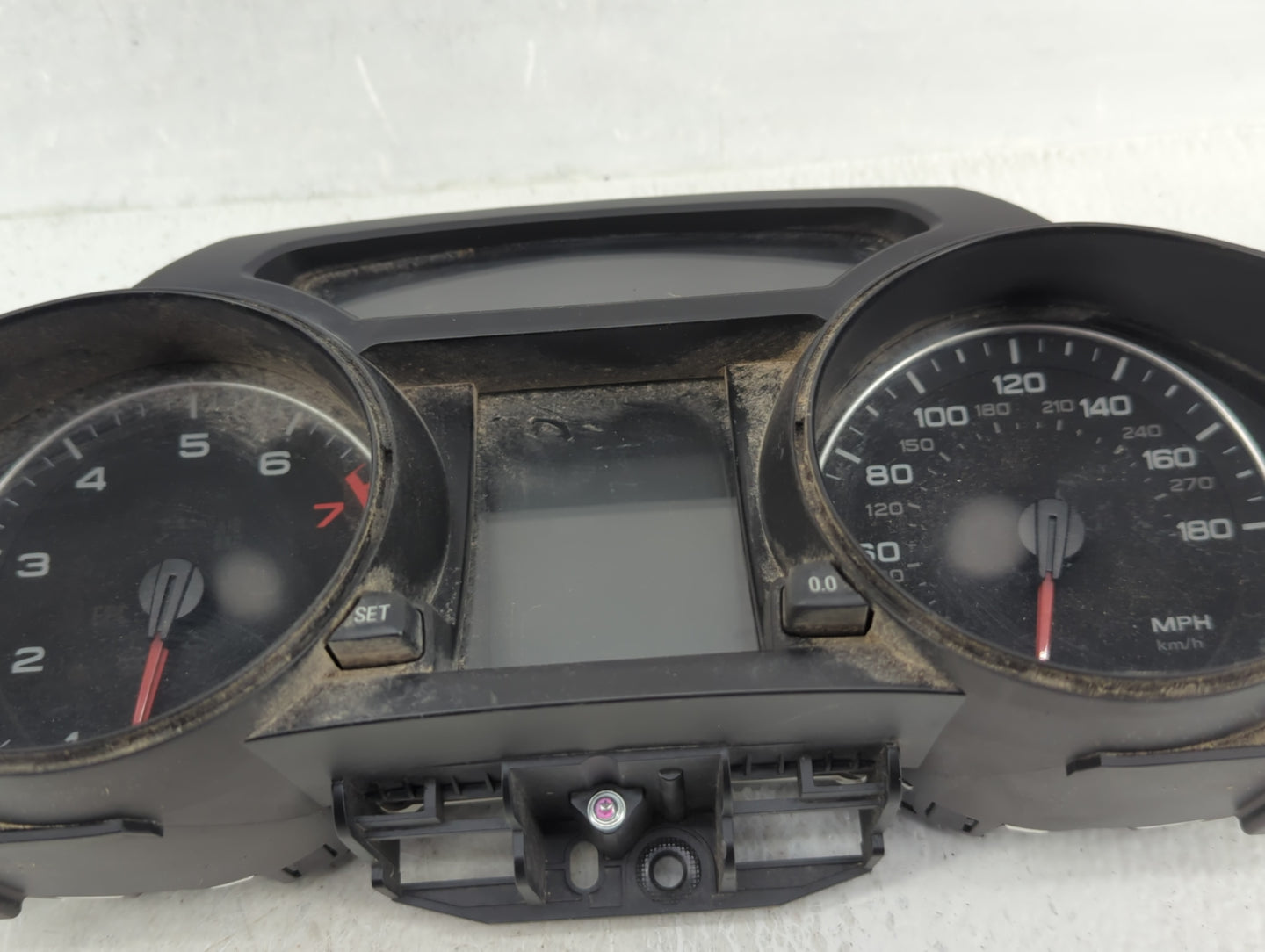 2011-2012 Audi A5 Instrument Cluster Speedometer Gauges P/N:8T0 920 983 A Fits Fits 2011 2012 OEM Used Auto Parts - Oemuseda