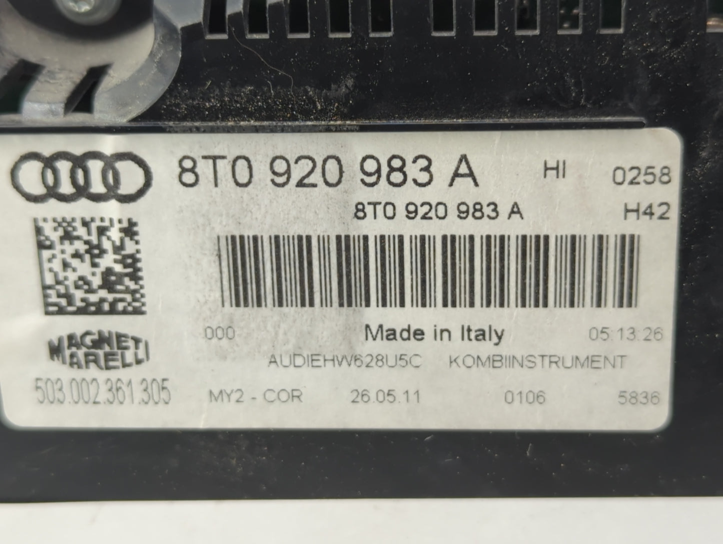 2011-2012 Audi A5 Instrument Cluster Speedometer Gauges P/N:8T0 920 983 A Fits Fits 2011 2012 OEM Used Auto Parts - Oemuseda
