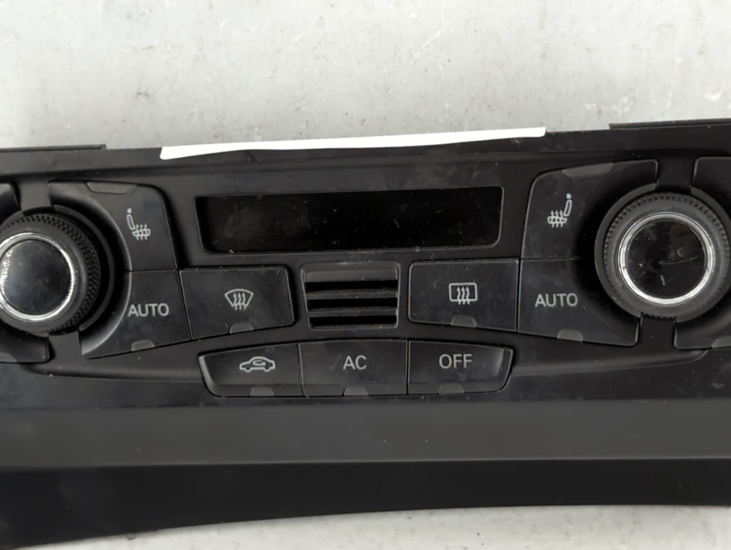 2008-2013 Audi A5 Climate Control Module Temperature AC/Heater Replacement P/N:8T1 820 043 AQ 811 820 043 AQ Fits OEM Used A