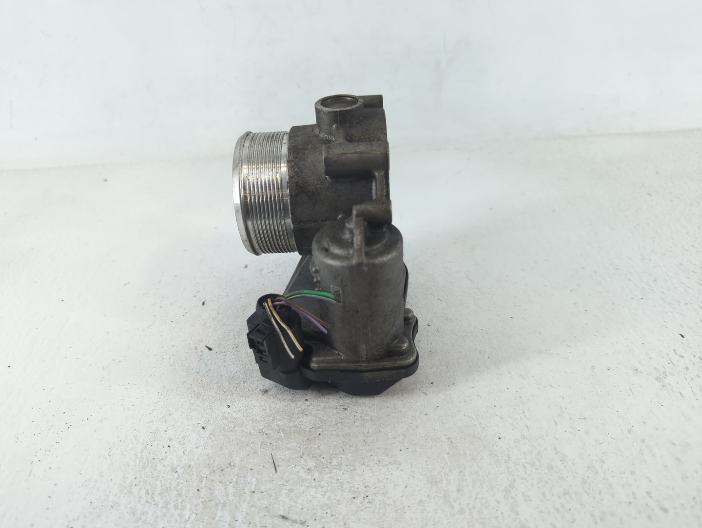 2010-2017 Audi A5 Throttle Body P/N:06F 133 062 Q A2C53390403 Fits OEM Used Auto Parts - Oemusedautoparts1.com