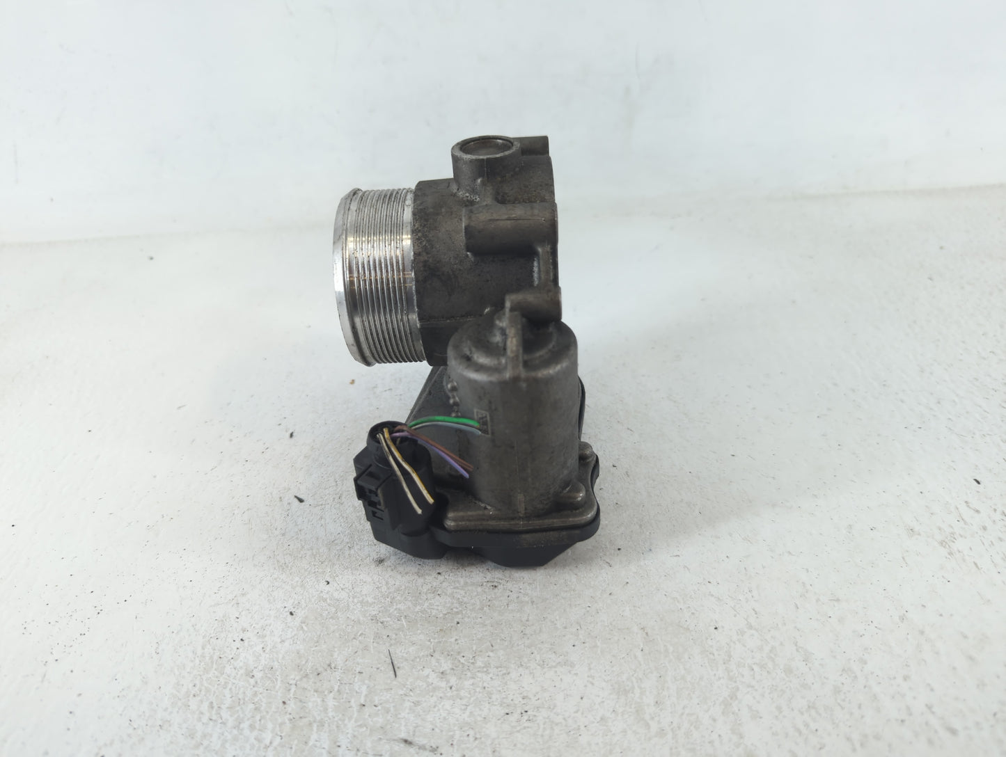 2010-2017 Audi A5 Throttle Body P/N:06F 133 062 Q A2C53390403 Fits OEM Used Auto Parts - Oemusedautoparts1.com