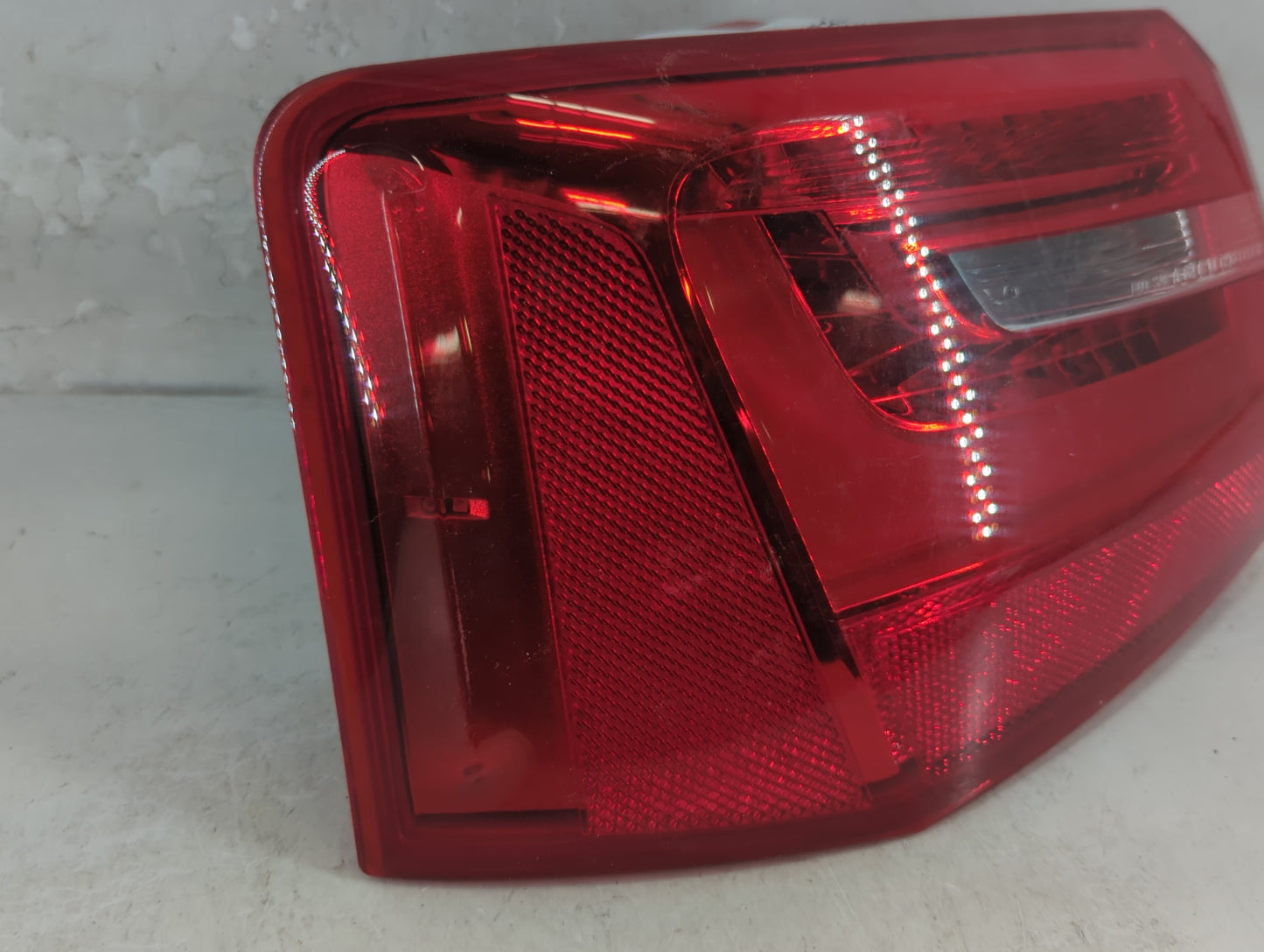 2012-2015 Audi A6 Tail Light Assembly Driver Left OEM P/N:4G5 945 095 B Fits Fits 2012 2013 2014 2015 OEM Used Auto Parts - 