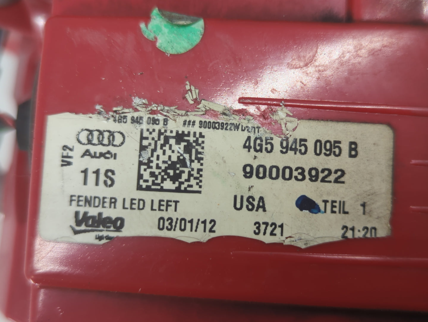 2012-2015 Audi A6 Tail Light Assembly Driver Left OEM P/N:4G5 945 095 B Fits Fits 2012 2013 2014 2015 OEM Used Auto Parts - 