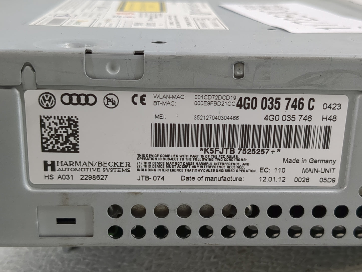 2012-2013 Audi A6 Radio AM FM Cd Player Receiver Replacement P/N:4G0 035 746 C Fits Fits 2012 2013 OEM Used Auto Parts - Oem