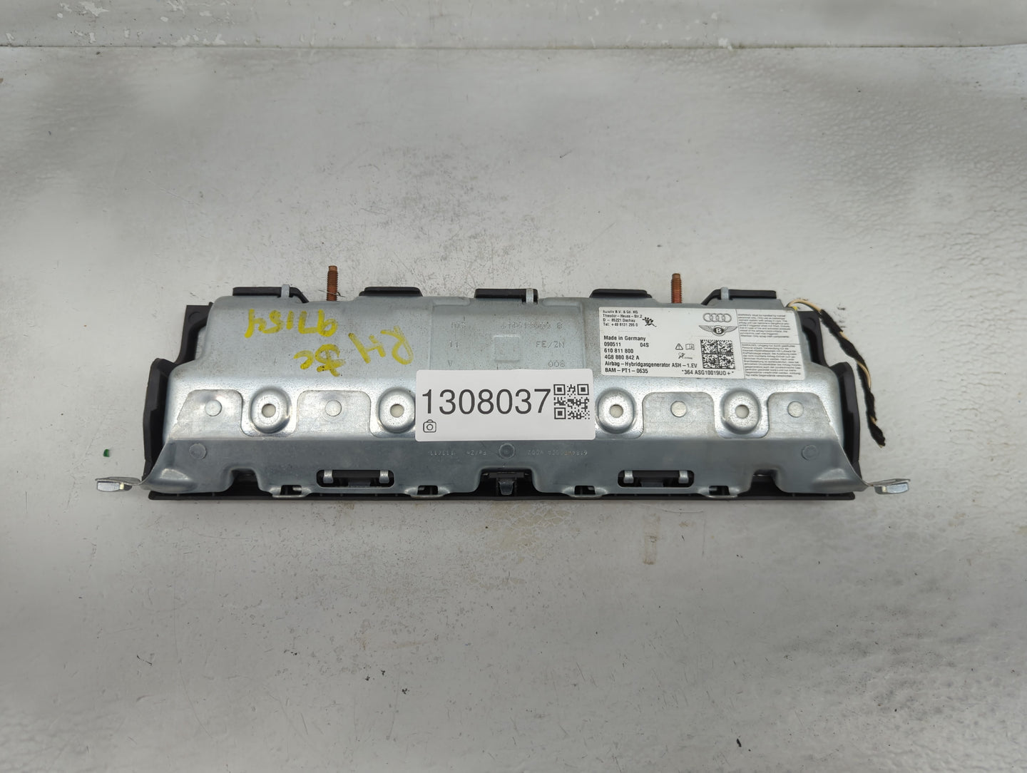 2012-2018 Audi A6 Air Bag Passenger Right Knee OEM P/N:4G8 880 842 A Fits Fits 2012 2013 2014 2015 2016 2017 2018 OEM Used A