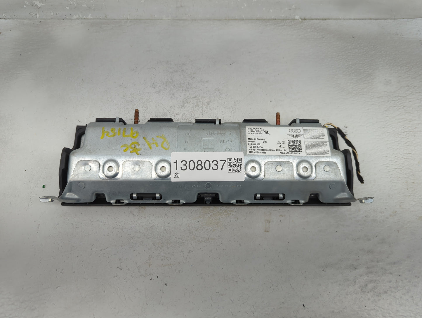 2012-2018 Audi A6 Air Bag Passenger Right Knee OEM P/N:4G8 880 842 A Fits Fits 2012 2013 2014 2015 2016 2017 2018 OEM Used A