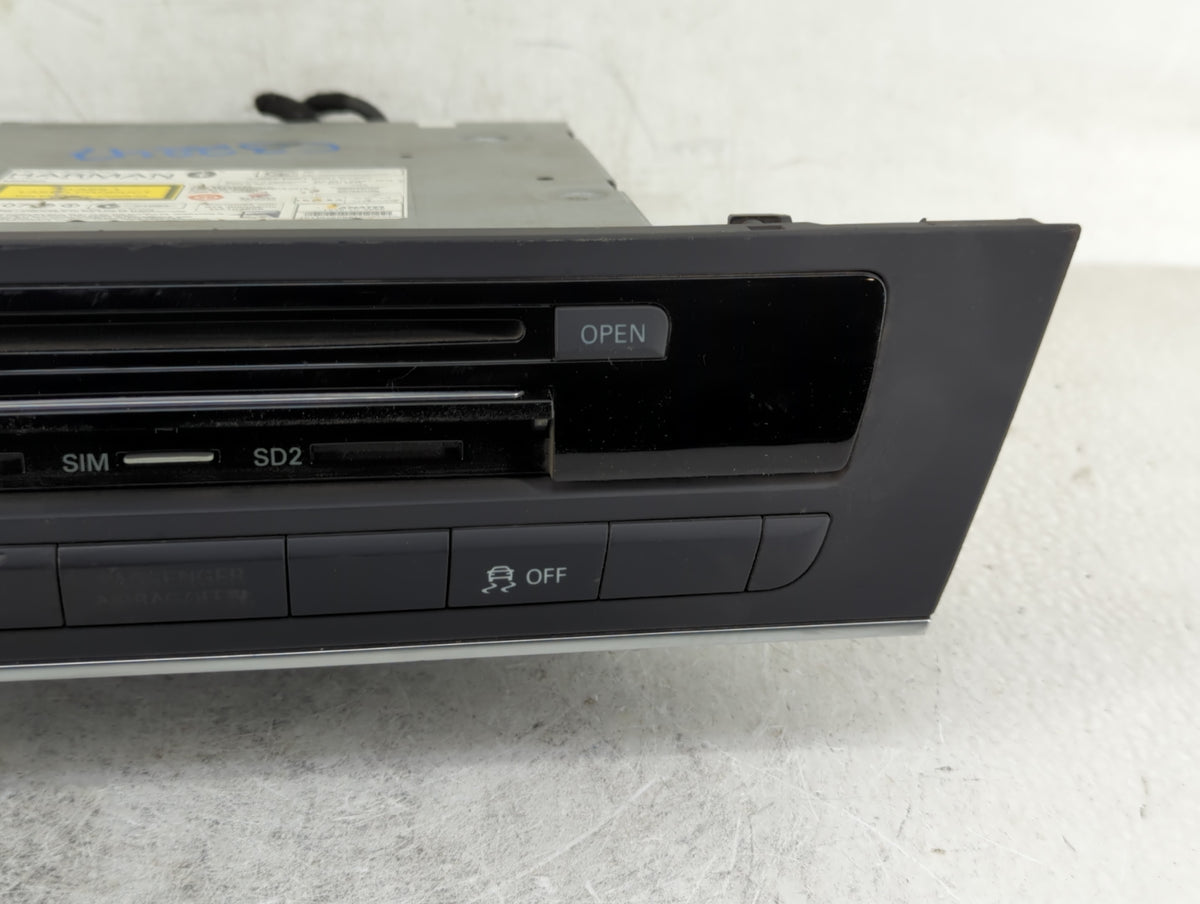 2012-2013 Audi A6 Radio AM FM Cd Player Receiver Replacement P/N:4G0 035 746 C Fits 2012 2013 OEM Used Auto Parts - Oemuseda
