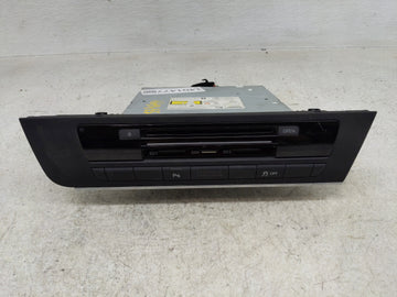 2012-2013 Audi A6 Radio AM FM Cd Player Receiver Replacement P/N:4G0035746C Fits Fits 2012 2013 OEM Used Auto Parts - Oemuse