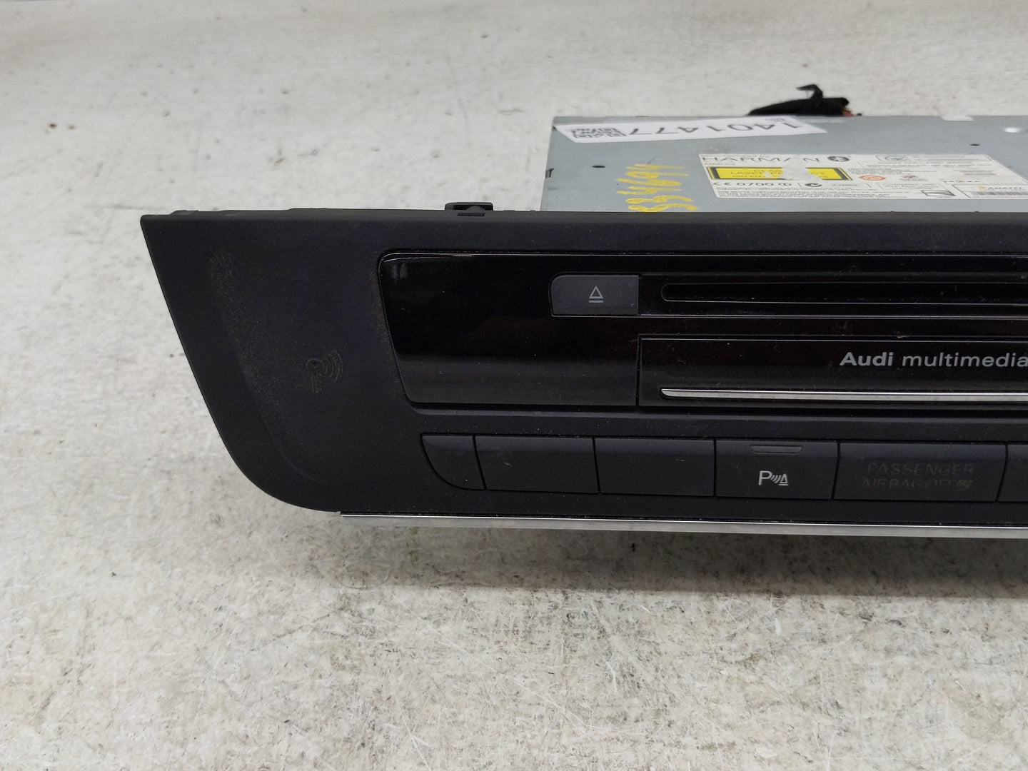 2012-2013 Audi A6 Radio AM FM Cd Player Receiver Replacement P/N:4G0035746C Fits Fits 2012 2013 OEM Used Auto Parts - Oemuse